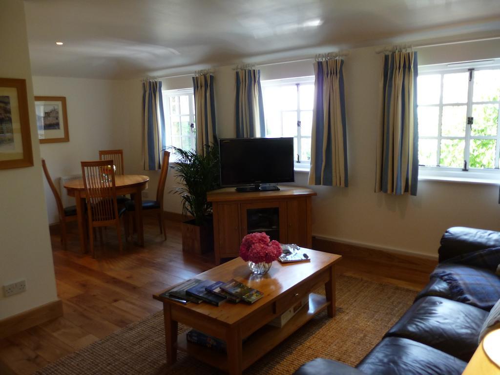 The Apartment At Hillside Lodge Broadway  Cameră foto